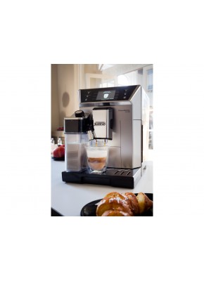 Кофемашина Delonghi ECAM 550.75.MS PrimaDonna Class б/у