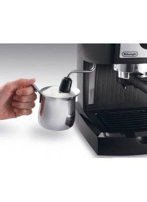 Кофемашина DeLonghi EC 151 B