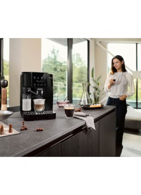 Кофемашина DeLonghi ECAM 220.60 B Magnifica Start б/у